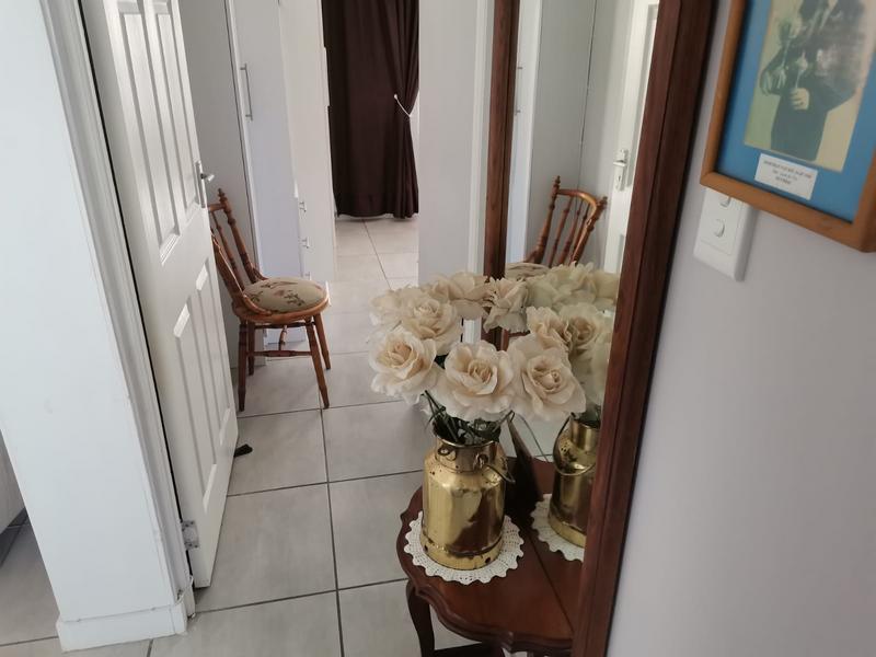 2 Bedroom Property for Sale in Island View Western Cape